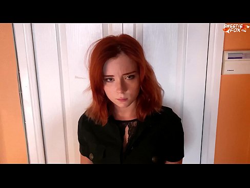 ❤️ Säkerhetsvakt straffade söt kvinna för snatteri - Cum In Mouth ❤️❌ Kvalitets sex at us ️❤