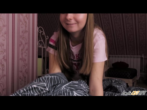 ❤️ Blondin suger sin BFF djupt och får sperma i munnen ❤️❌ Kvalitets sex at us ️❤